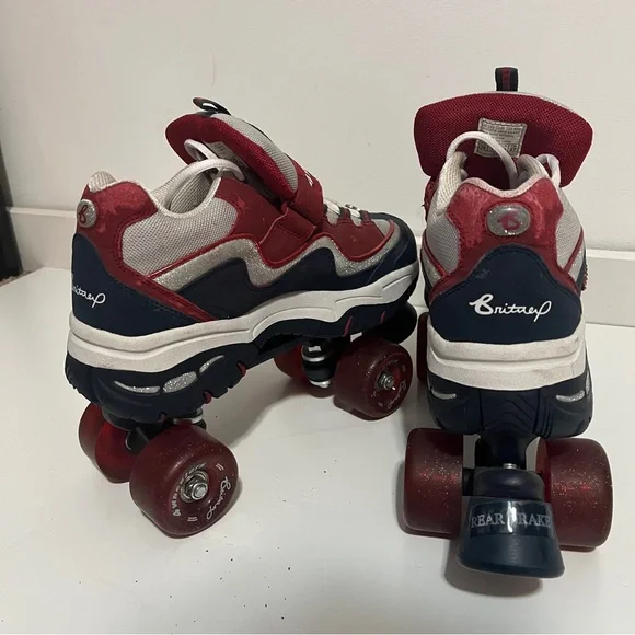 Britney Spears Roller Skates by Skechers 4 wheelers - Picture 2 of 8